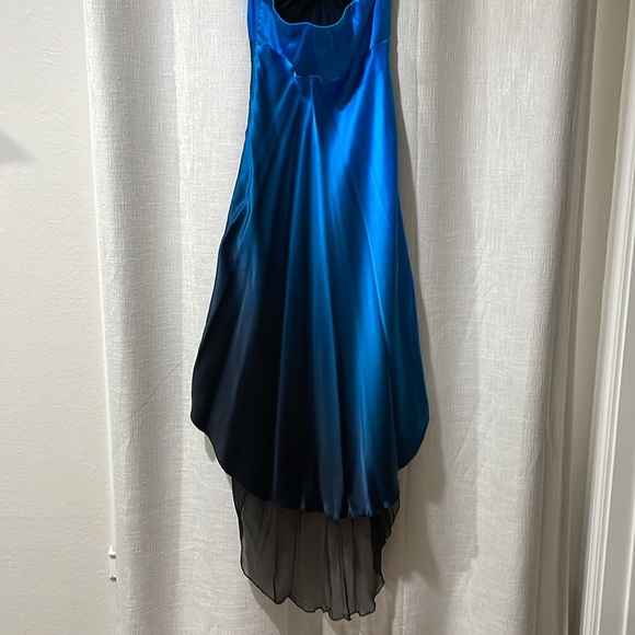 Cache Dress - Picture 4 of 6